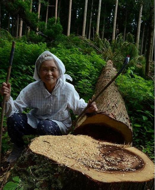 「ひと休み」 青山 きくゑさん (鯖江市)